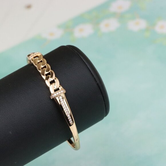 Rose Gold Bangle with Bold Chain Centerpiece, XPBL0577 - Picture 9 of 12